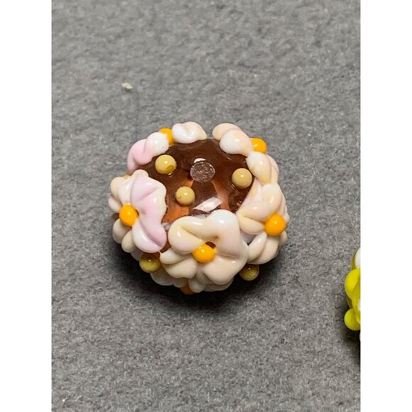 Set of 2 Handmade Lampwork Floral Glass Beads - Picture 3 of 6